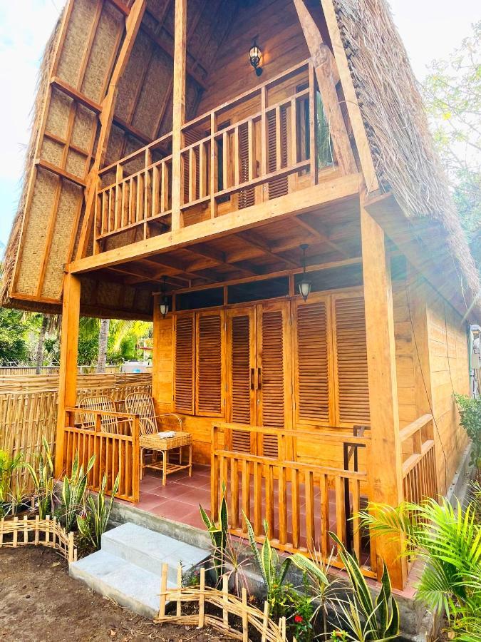 Saja Cottage, ギリ島 エクステリア 写真
