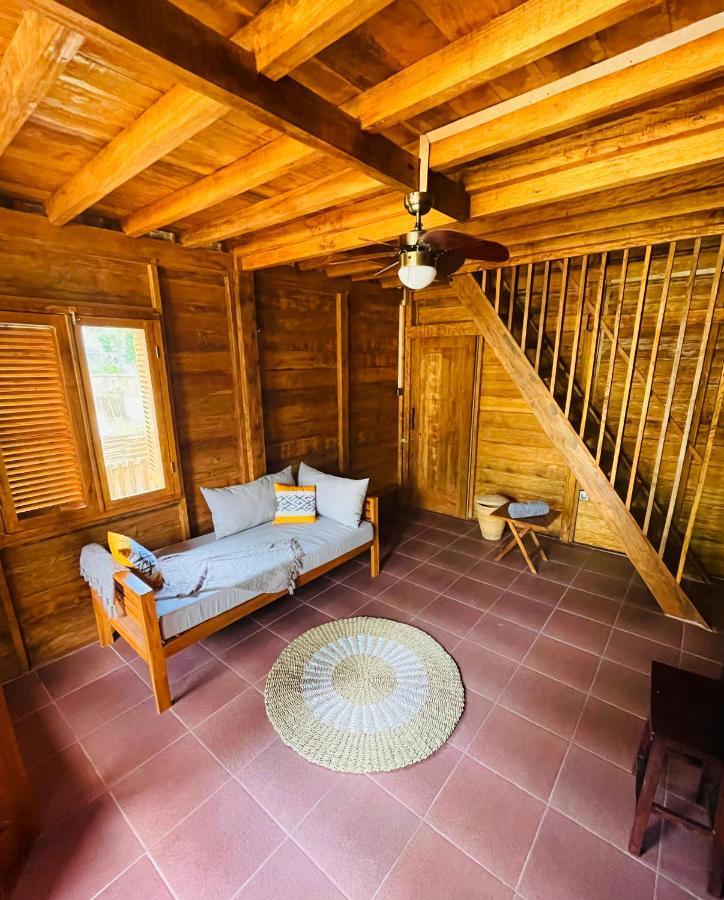 Saja Cottage, ギリ島 エクステリア 写真